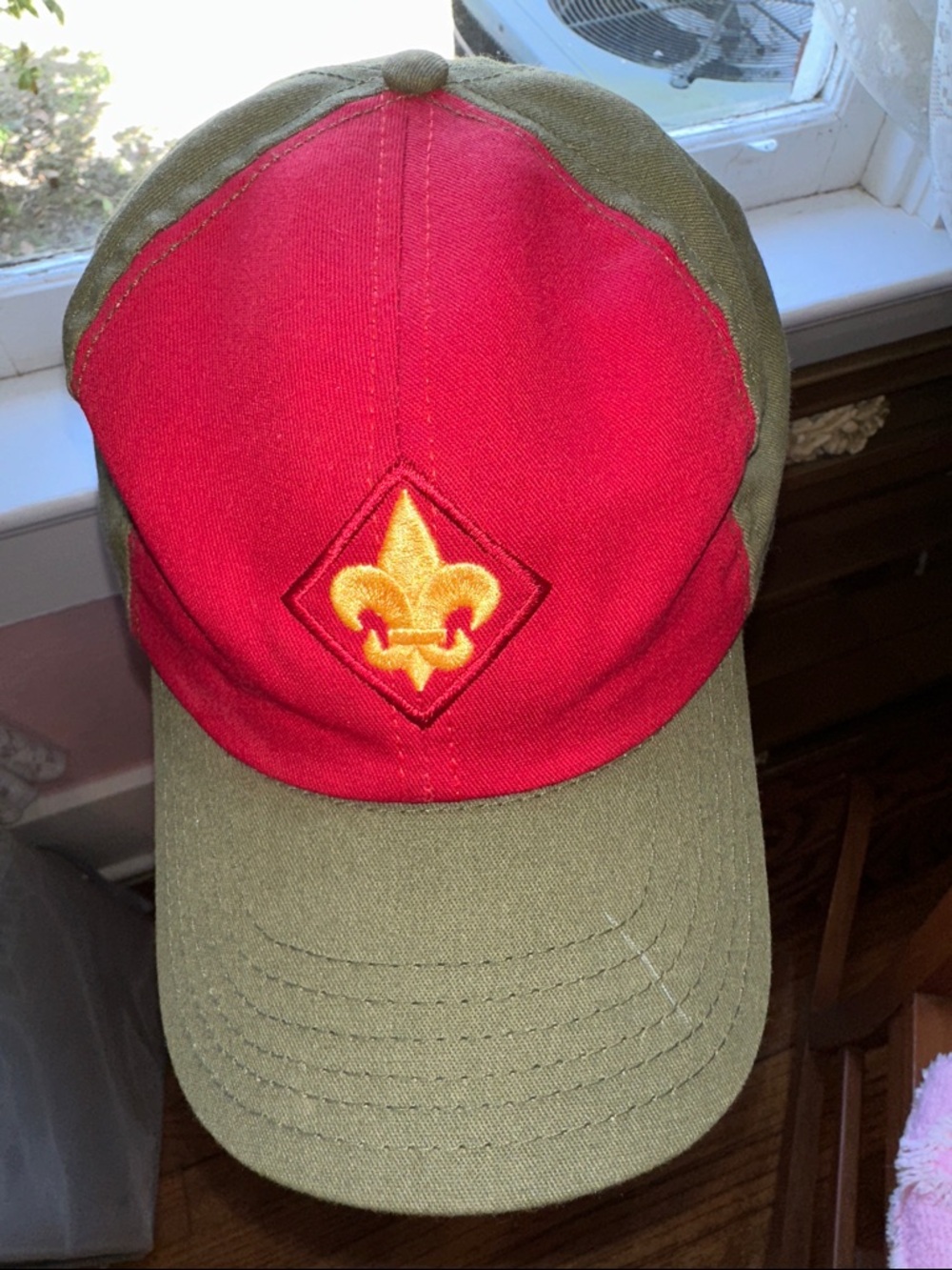 Boy Scouts Two-Tone Scout with Embroidered Fleur-de-Lis‎ - Youth M/L